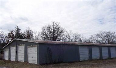 Lake Forest Storage Units: LR J-8, Pittsburg, MO 65724